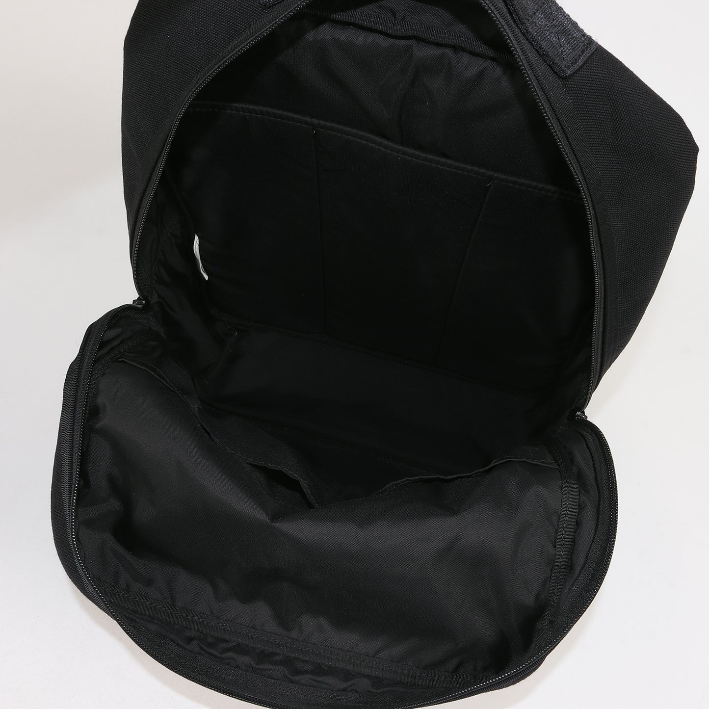 ×muatsu ニュートン ビジネス リュックサック / バックパック(NEWTON BUSINESS RUCKSACK)