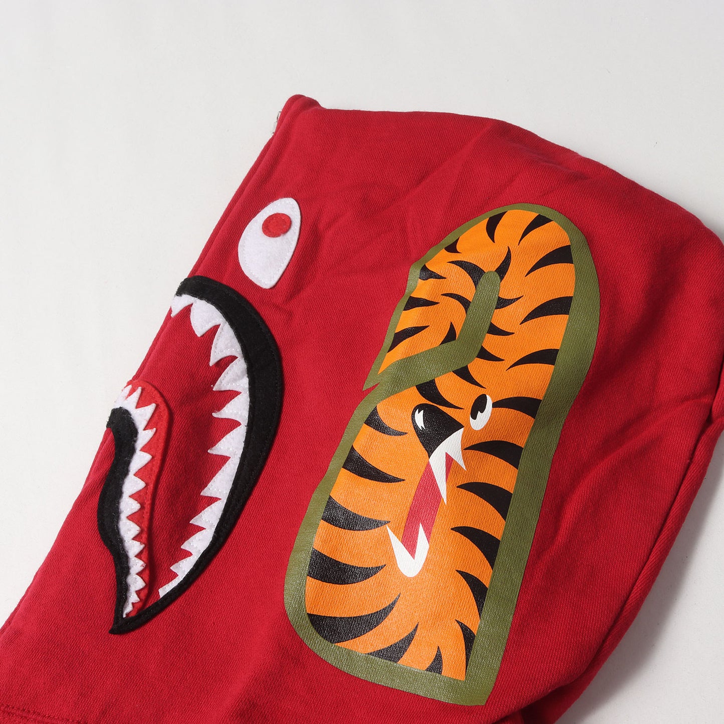 シャーク スウェット フルジップ パーカー