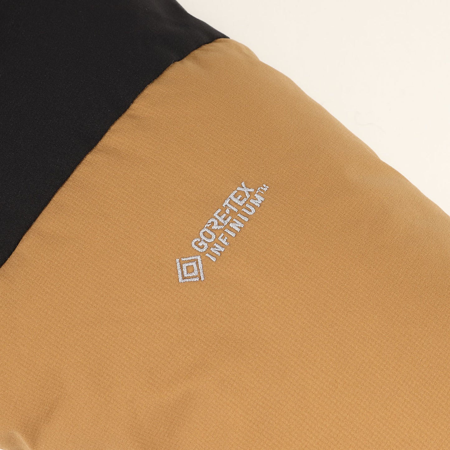 GORE-TEX INFINIUM バルトロライト ダウンジャケット(Baltro Light Jacket)