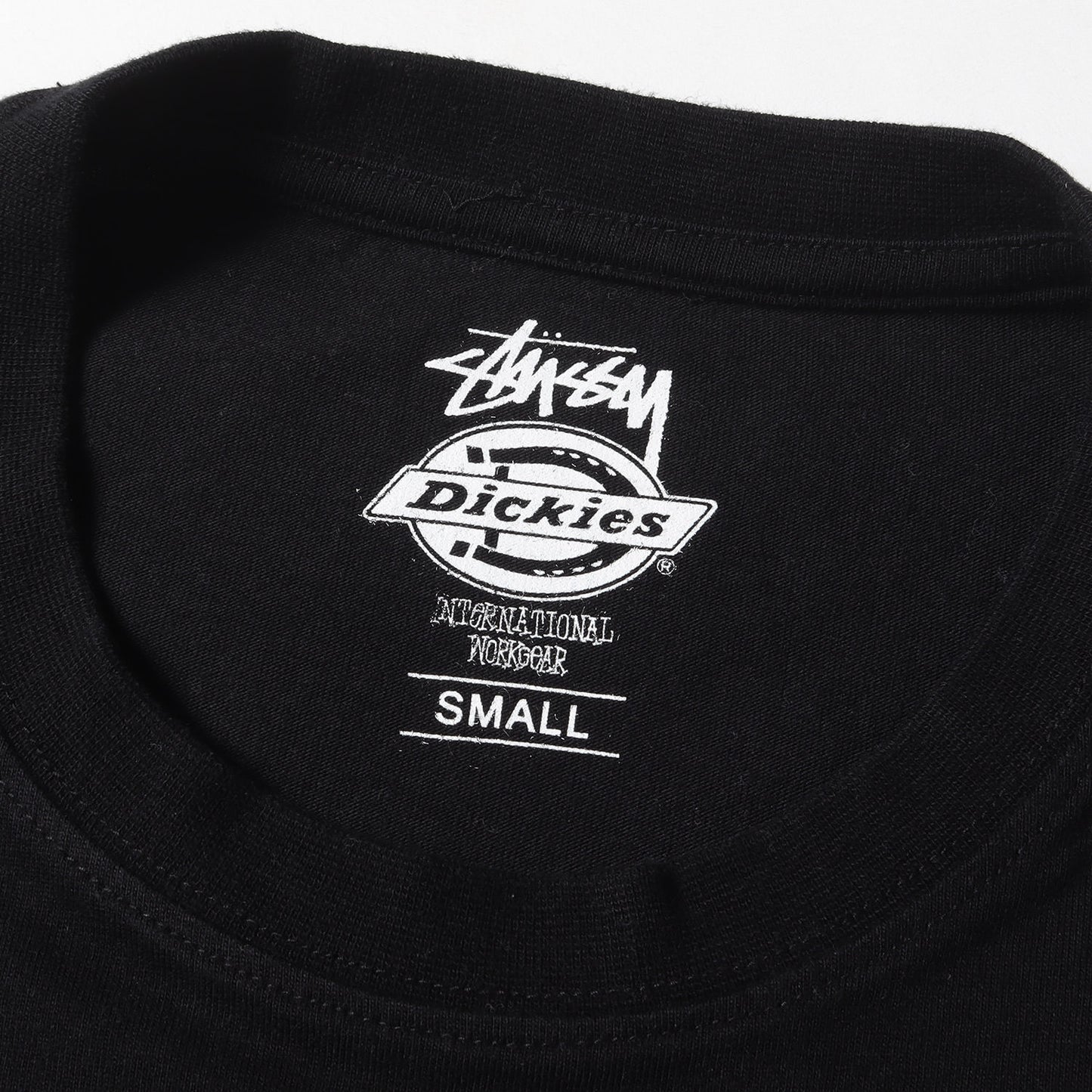 ×Dickies ブランドロゴ クルーネック Tシャツ