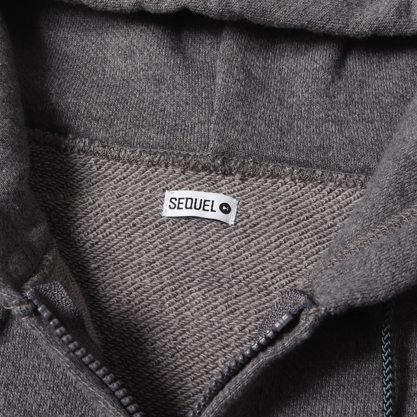 22AW ライフル グラフィック ジップ スウェット パーカー(ZIP HOODIE)