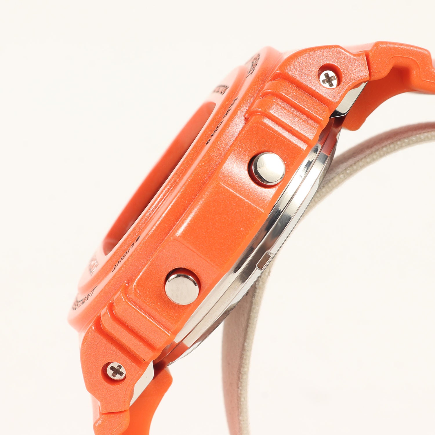 G-SHOCK (ジーショック) BEAMS別注 20周年記念 DW-5700BE-4JR