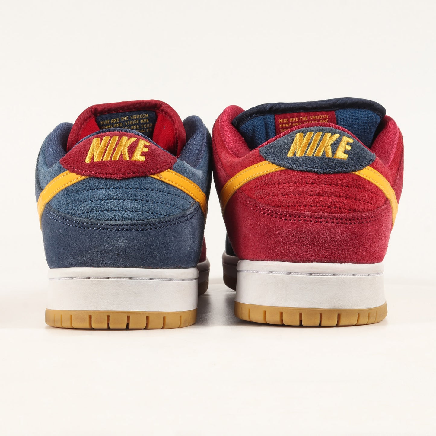 SB DUNK LOW PRO PRM BARCELONA (DJ0606-400)