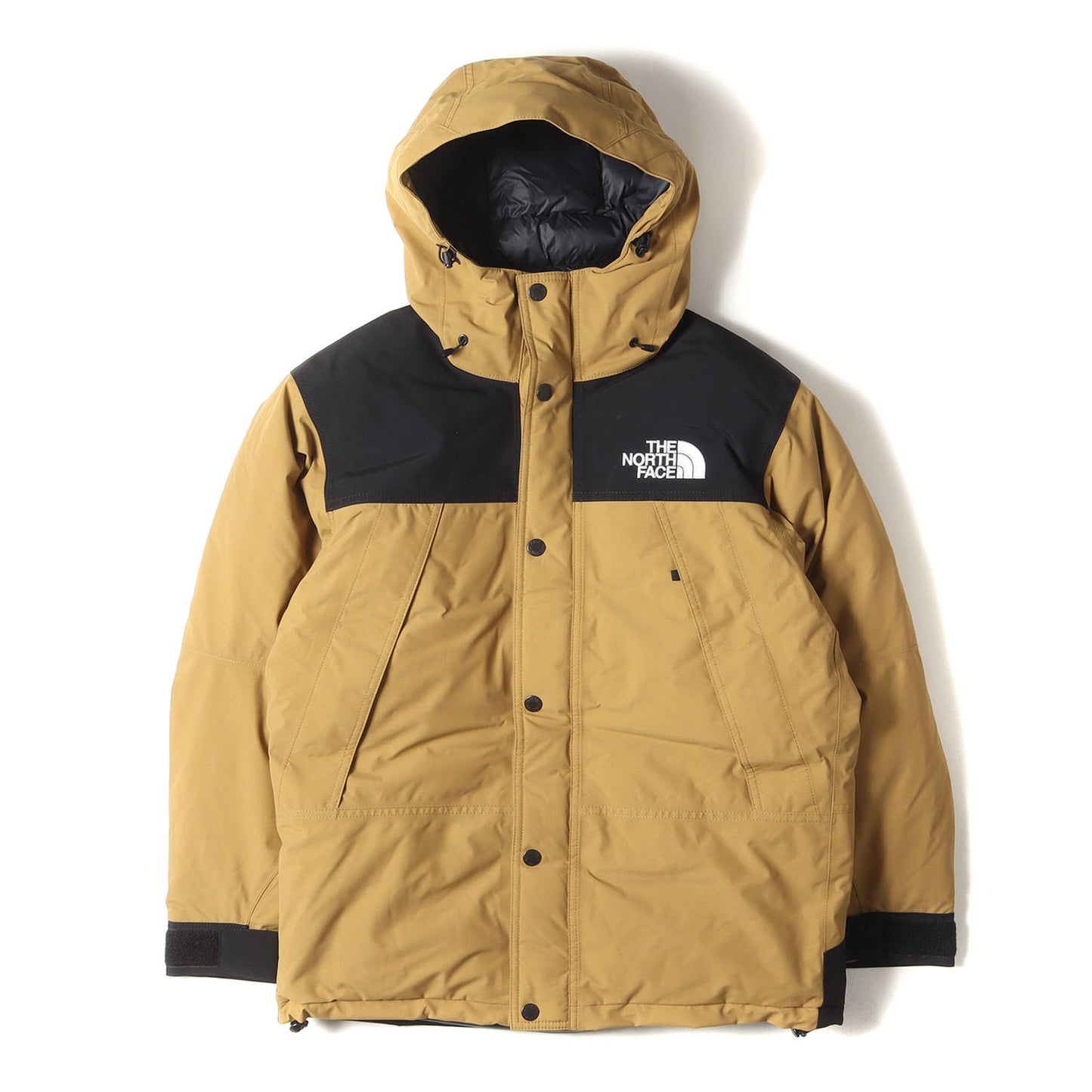 GORE-TEX マウンテンダウン ジャケット(MOUNTAIN DOWN JACKET)