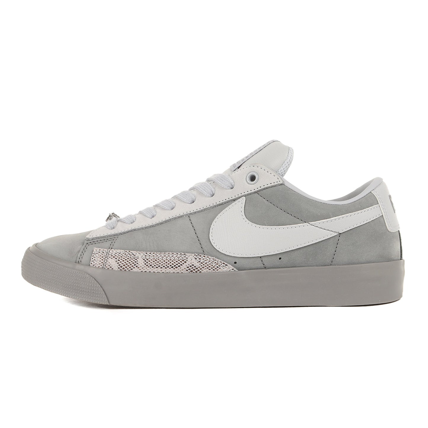 21AW ×NIKE SB BLAZER LOW QS (DN3754-001)