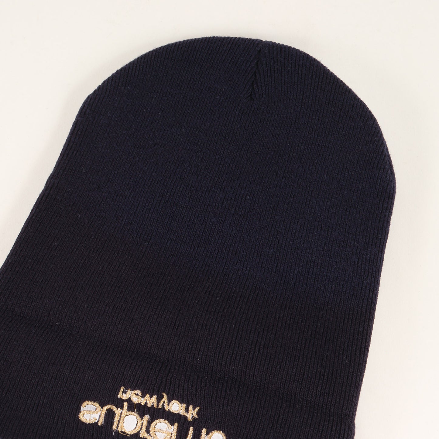メタリック クラシックロゴ ビーニー(Metallic Classic Logo Beanie)
