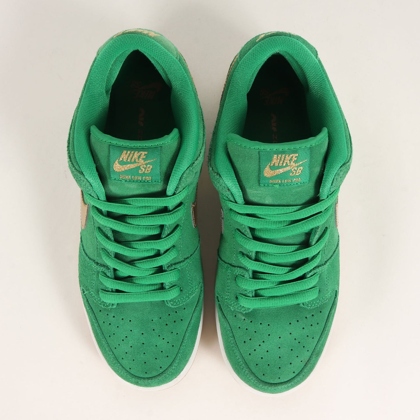 SB DUNK LOW PRO ST. PATRICKS DAY (BQ6817-303)