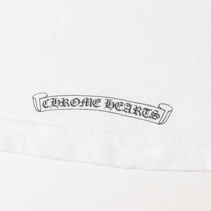 近年モデル ブランドロゴ ポケット Tシャツ