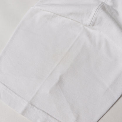 近年モデル ブランドロゴ ポケット Tシャツ