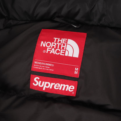 ×THE NORTH FACE ペーパープリント ヌプシ ダウンジャケット(Paper Print Nuptse Jacket)