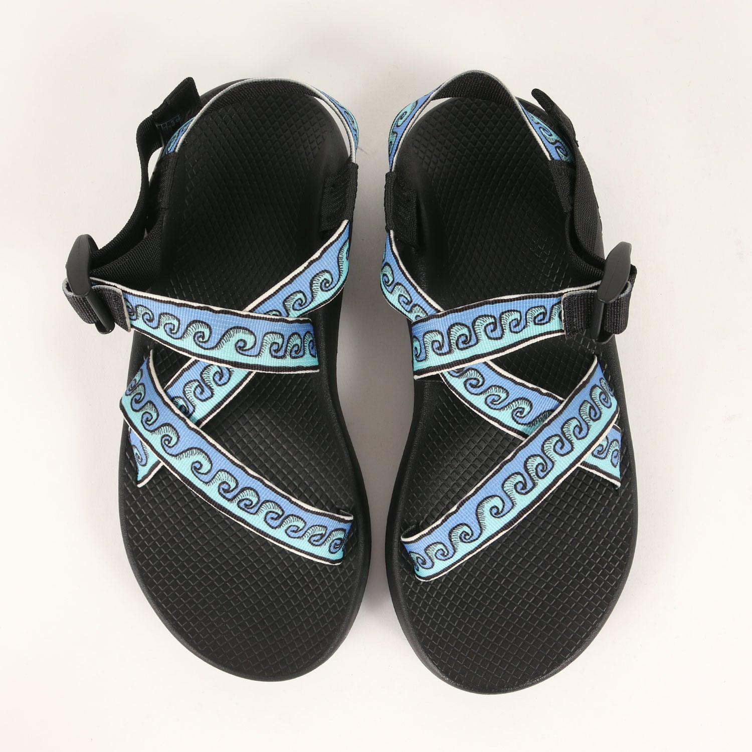 STUSSY (ステューシー) 15SS ×CHACO Z1 UNAWEEP SANDAL / トムトム柄 ストラップ サンダル -  ブランド古着の通販・買取 | BEEGLE by Boo-Bee