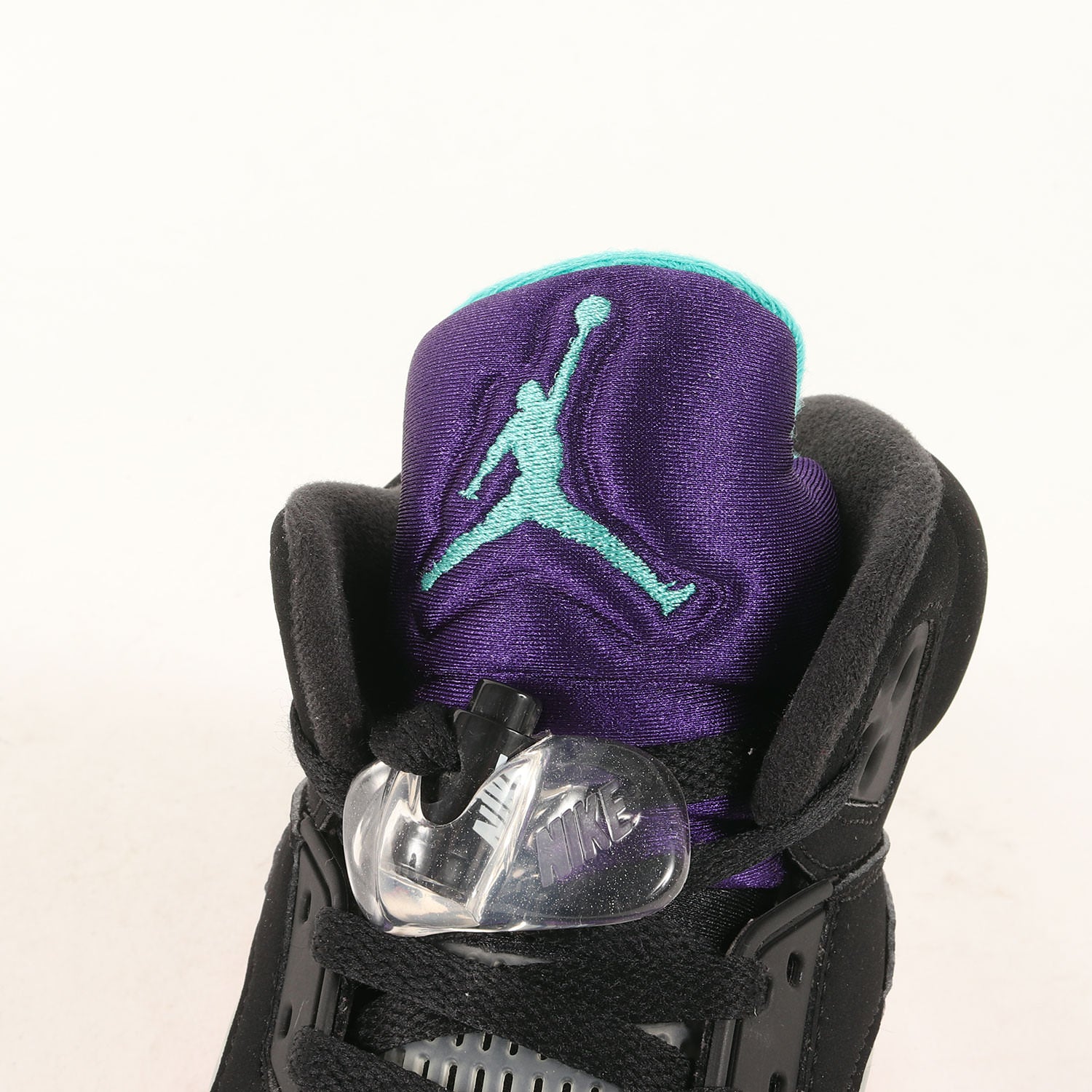 NIKE (ナイキ) AIR JORDAN 5 RETRO TOP 3 (CZ1786-001) – ブランド古着の通販・買取 | BEEGLE by  Boo-Bee