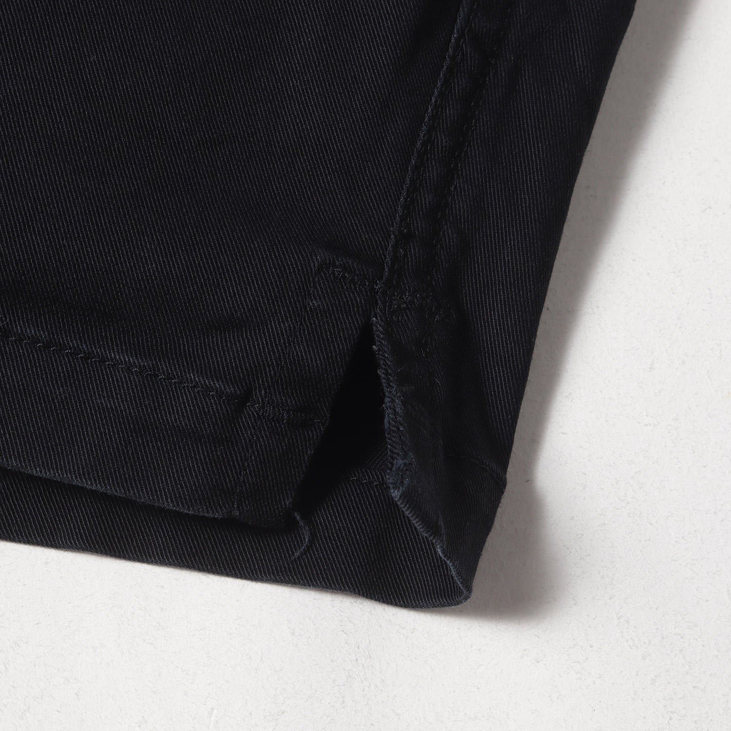 NONNATIVE (ノンネイティブ) ストレッチツイル 2タック アンクルカット パンツ(CLERK SHIN CUT TROUSERS RELAX  FIT C/P TWILL) – ブランド古着の通販・買取 | BEEGLE by Boo-Bee