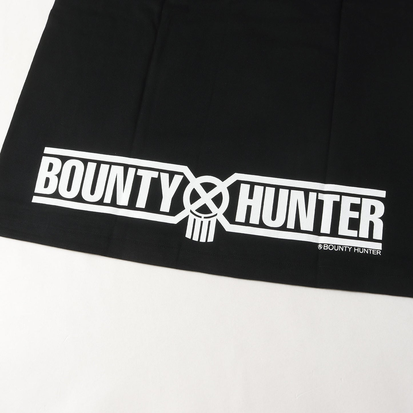 ×BOUNTY HUNTER マッドシャーク Tシャツ(MAD SHARK TEE)