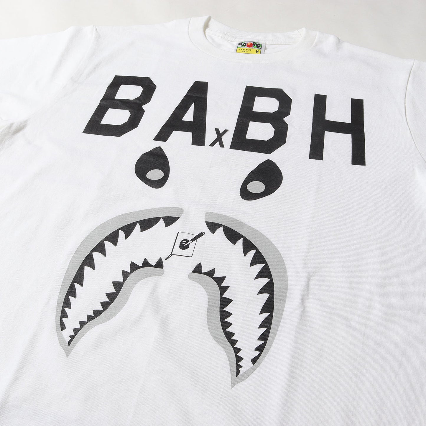 ×BOUNTY HUNTER マッドシャーク Tシャツ(MAD SHARK TEE)