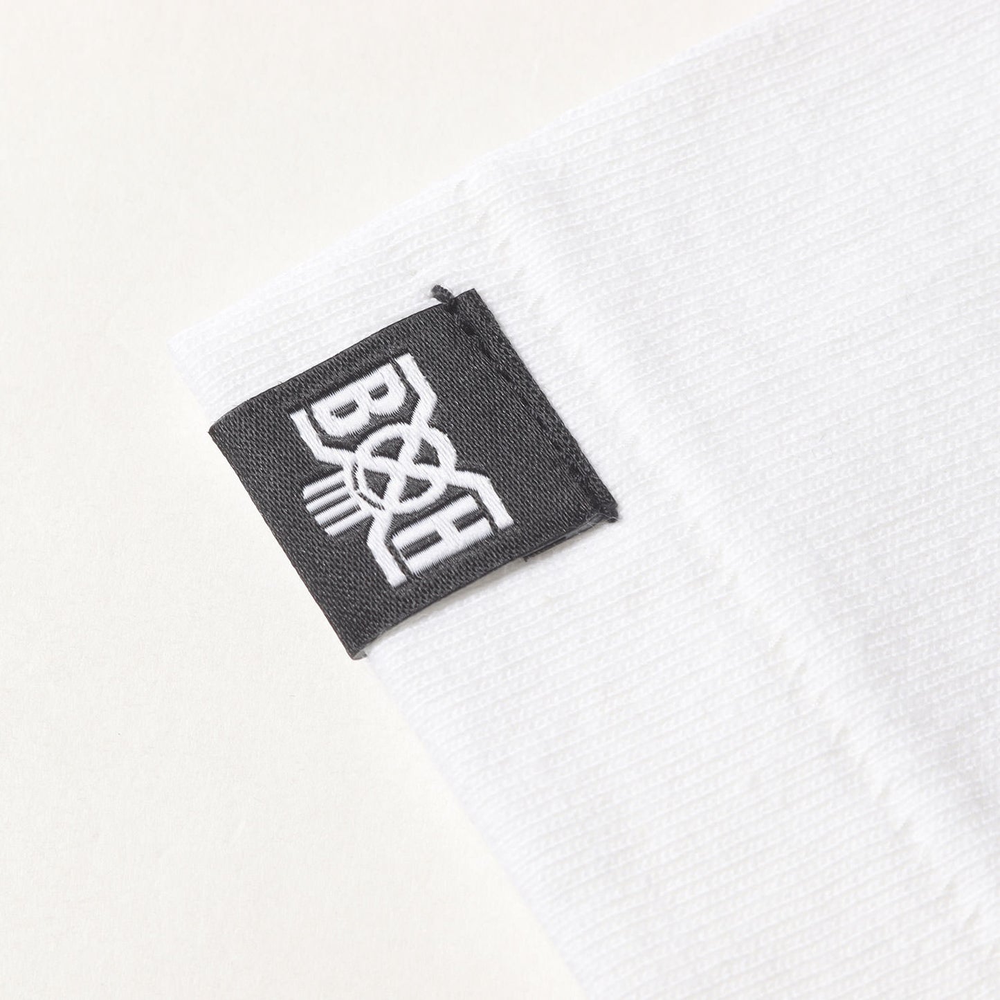 ×BOUNTY HUNTER マッドシャーク Tシャツ(MAD SHARK TEE)