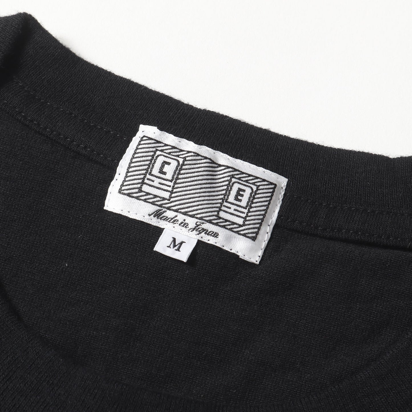 ×BOUNTY HUNTER グラフィック クルーネック Tシャツ