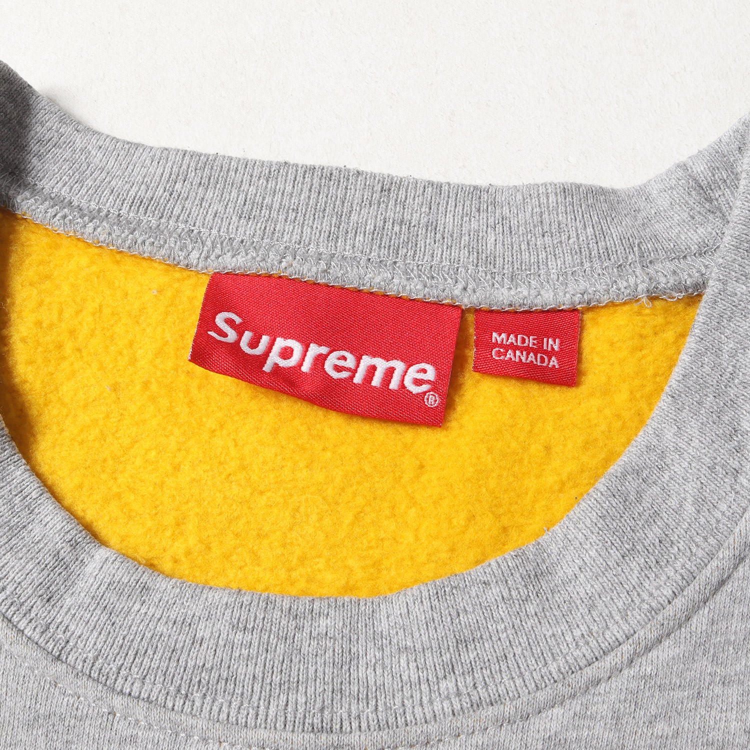 Supreme (シュプリーム) スモールBOXロゴ コントラスト スウェット 