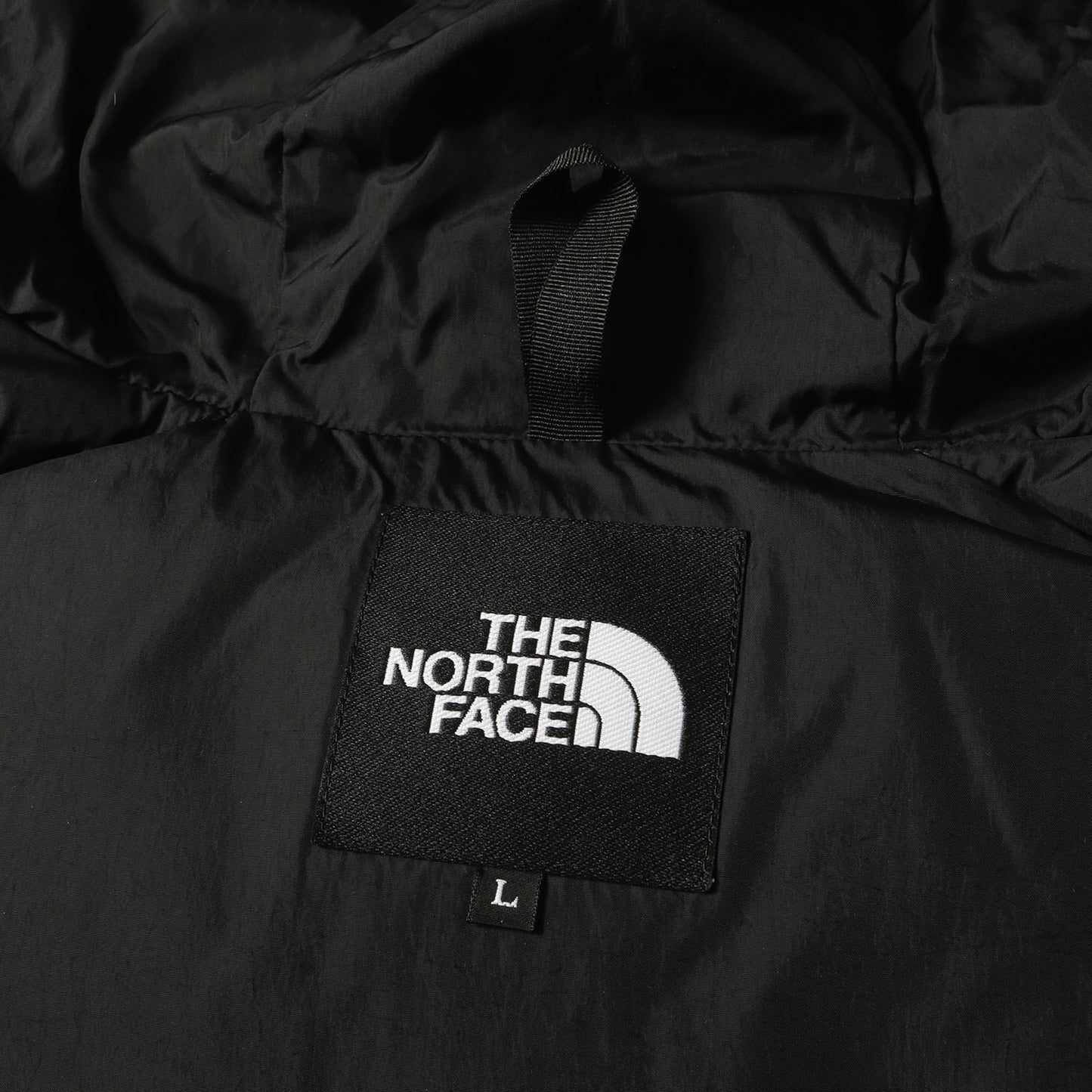 23AW ヌプシフーディーダウンジャケット(Nuptse Hoodie)