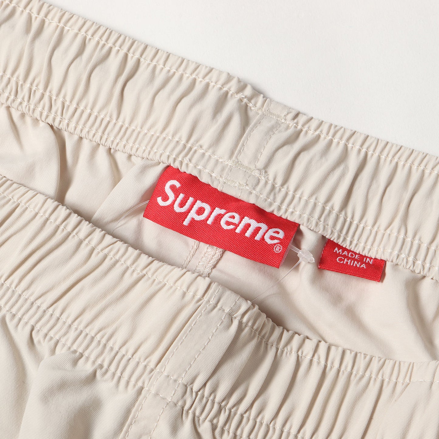 23SS オールドイングリッシュ ロゴ ナイロン ショーツ(Old English Nylon Short)