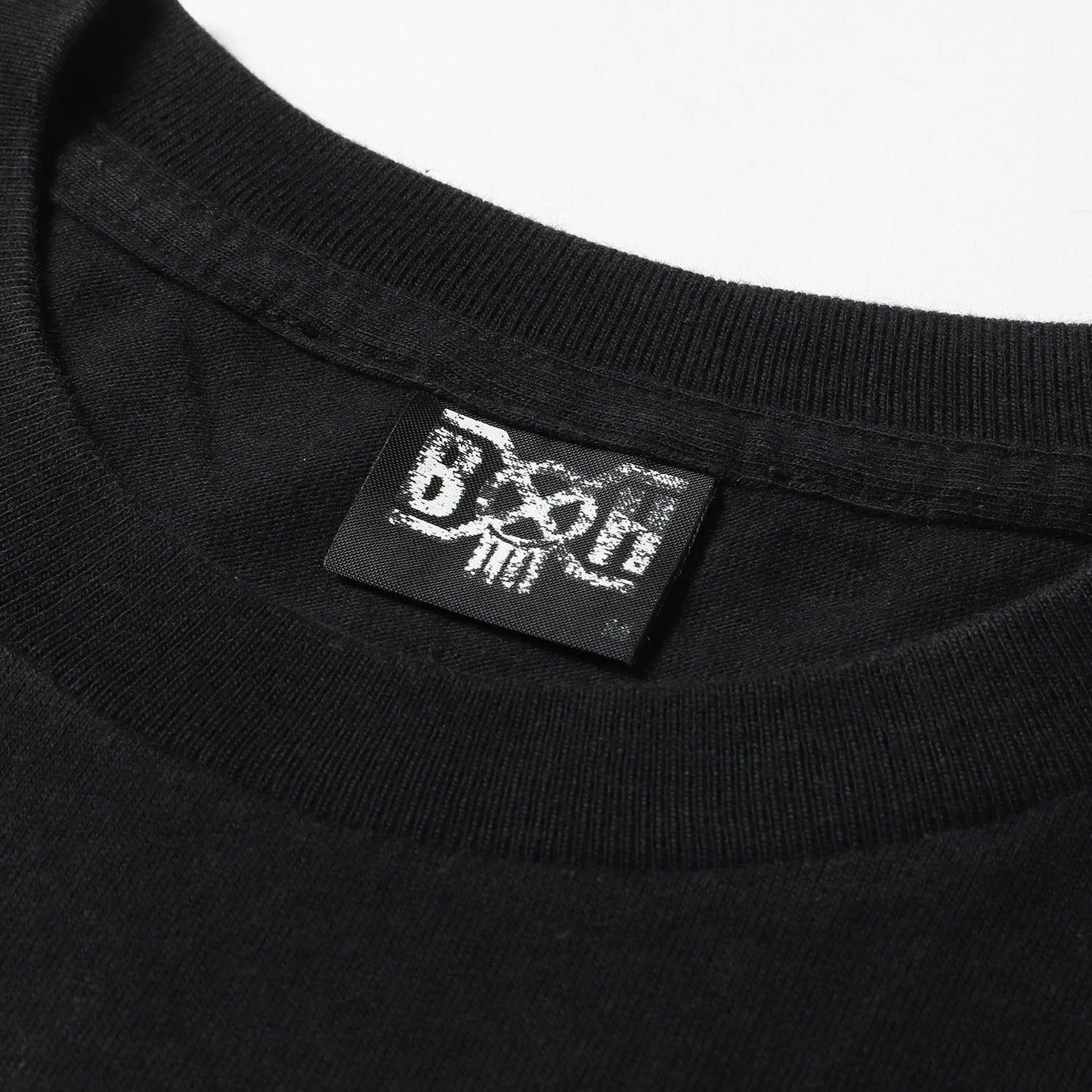 バンダナプリント クルーネック Tシャツ