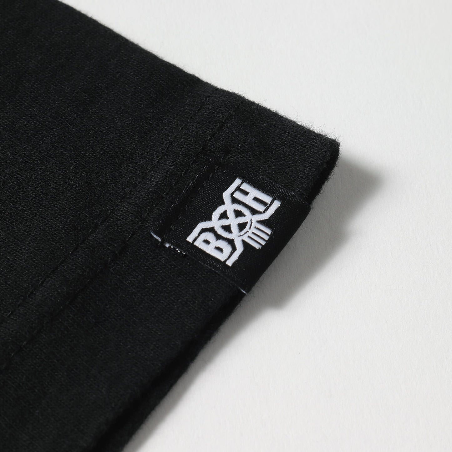 バンダナプリント クルーネック Tシャツ