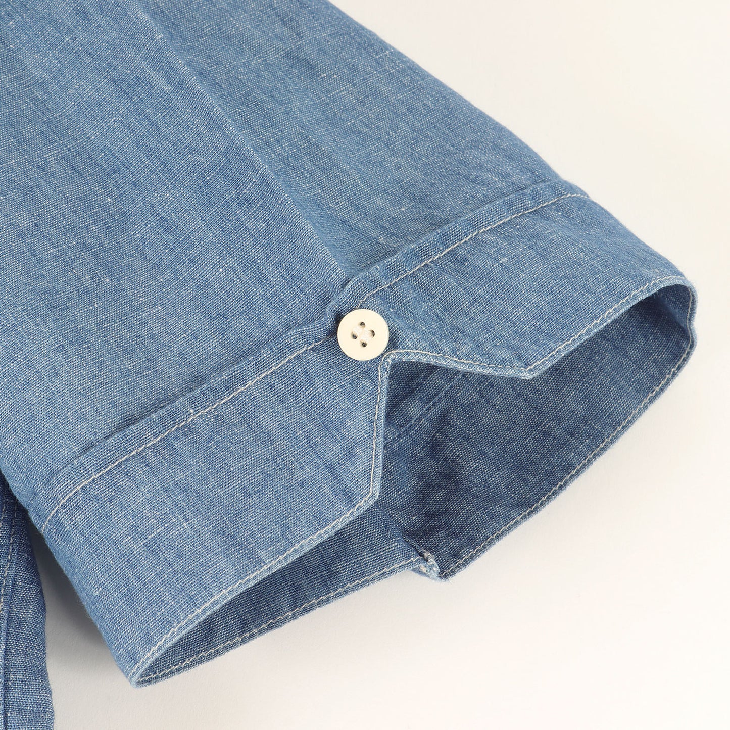 コットン/リネン シャンブレー 半袖シャツ(ELLAS SHIRT S/S LUXSIC CHAMBRAY)
