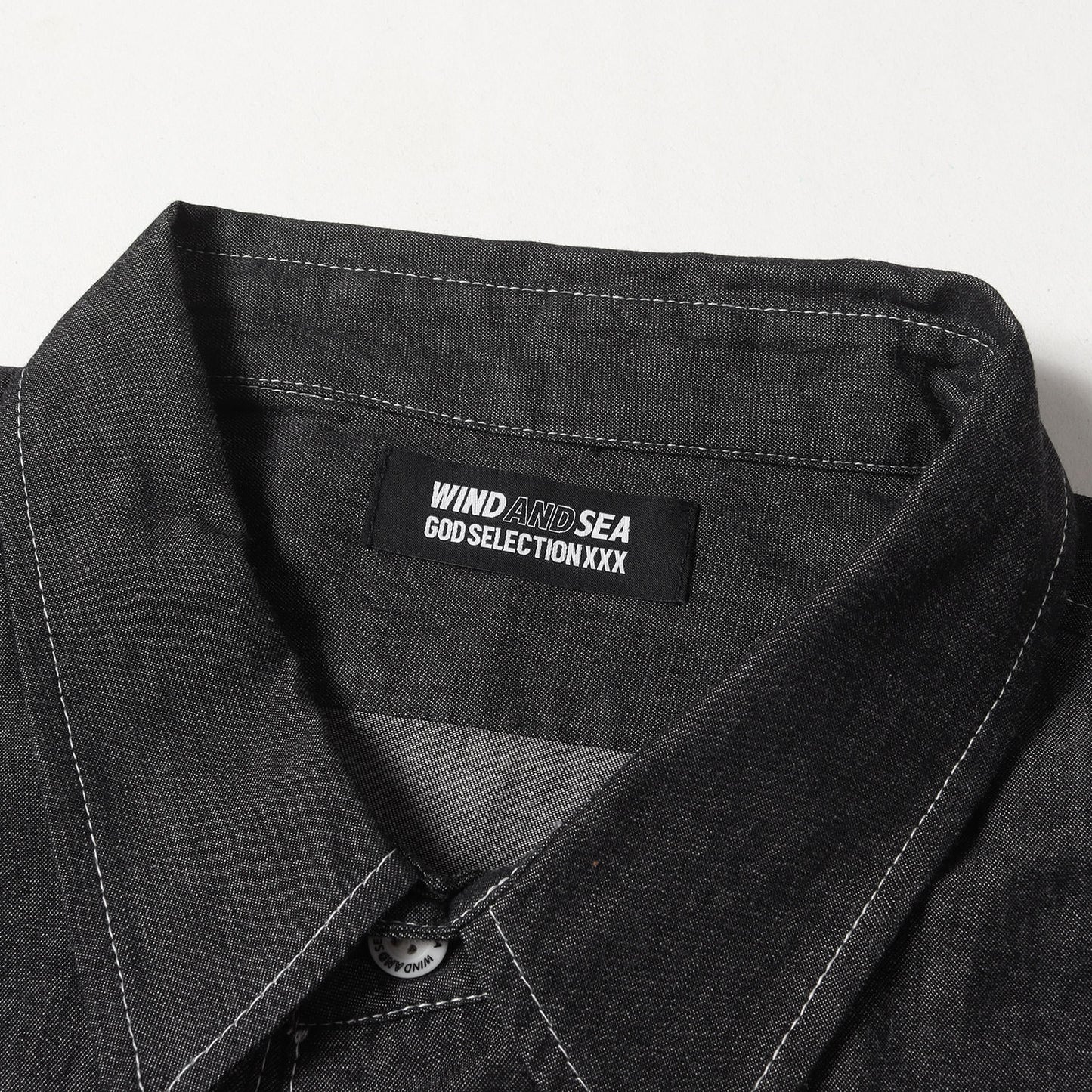 22AW ×GOD SELECTION XXX ワッペン付き シャンブレー ワークシャツ(Chambray Shirt)