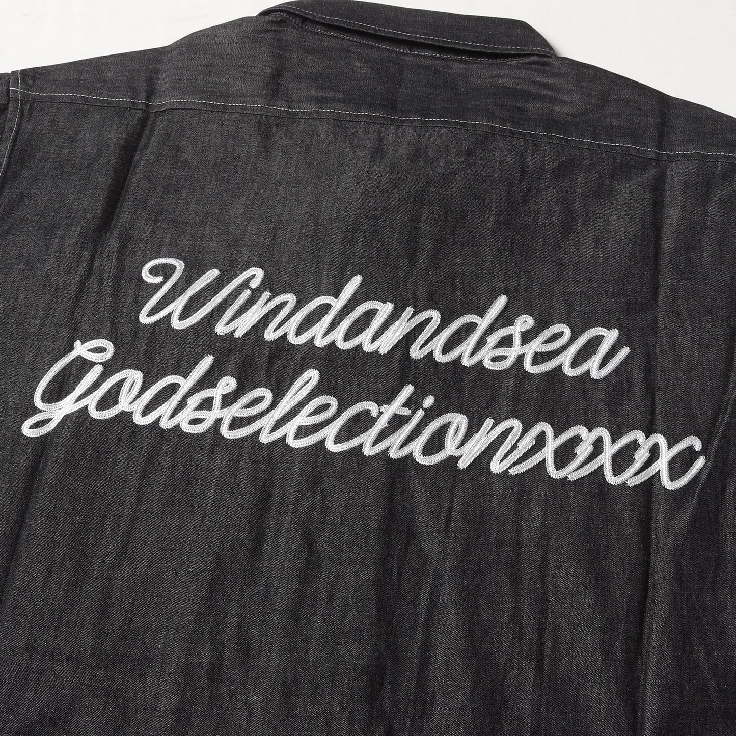 22AW ×GOD SELECTION XXX ワッペン付き シャンブレー ワークシャツ(Chambray Shirt)