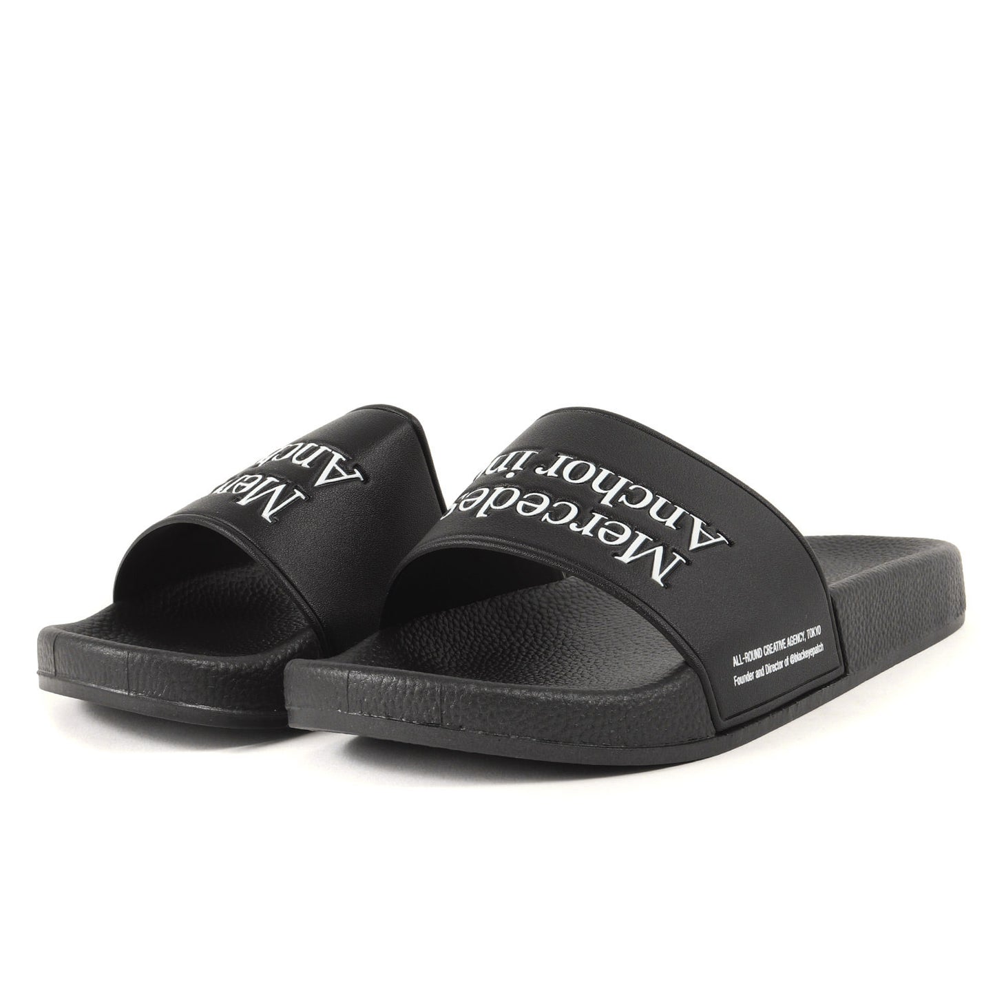 ブランドロゴ スライド サンダル