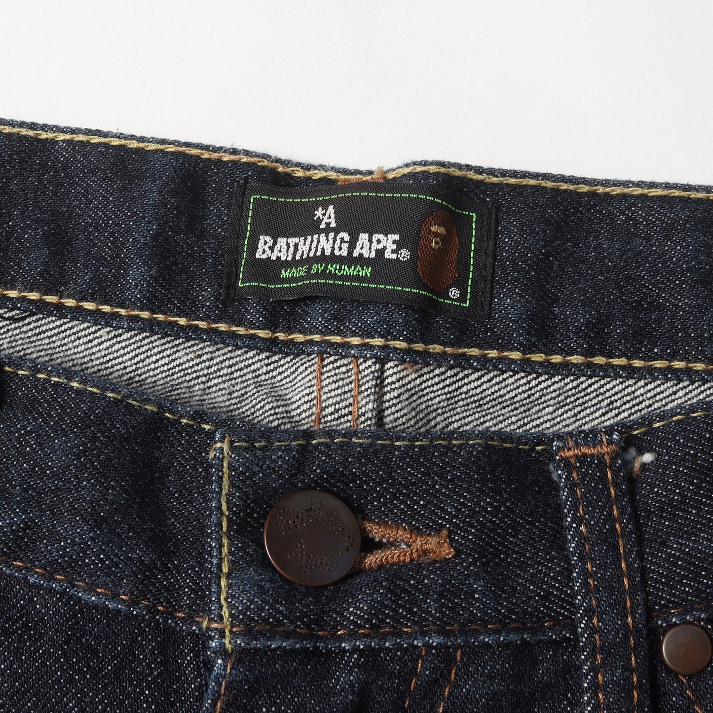 BAPEロゴ リジッド デニム ショーツ