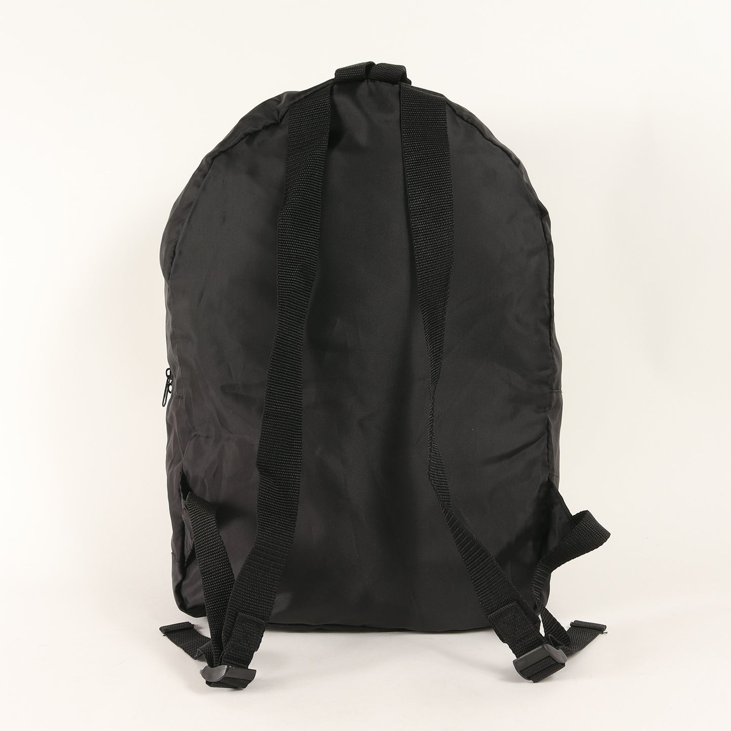 ブランドロゴ バックパック