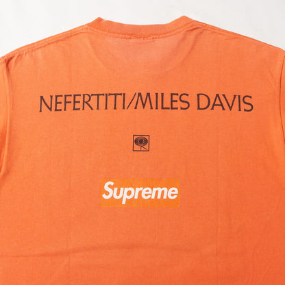 ×Miles Davis BOXロゴ フォトプリント Tシャツ(Nefertiti Tee)