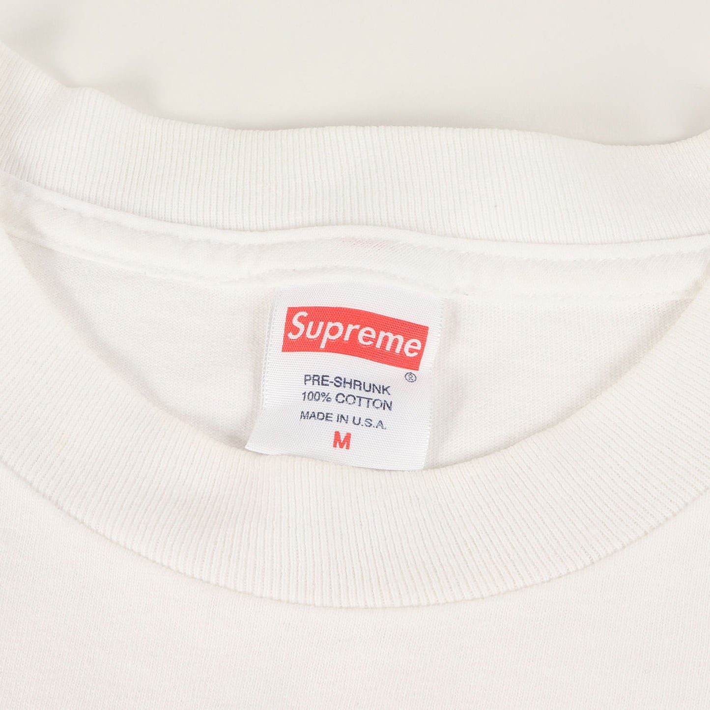 ×WTAPS グラフィック Tシャツ