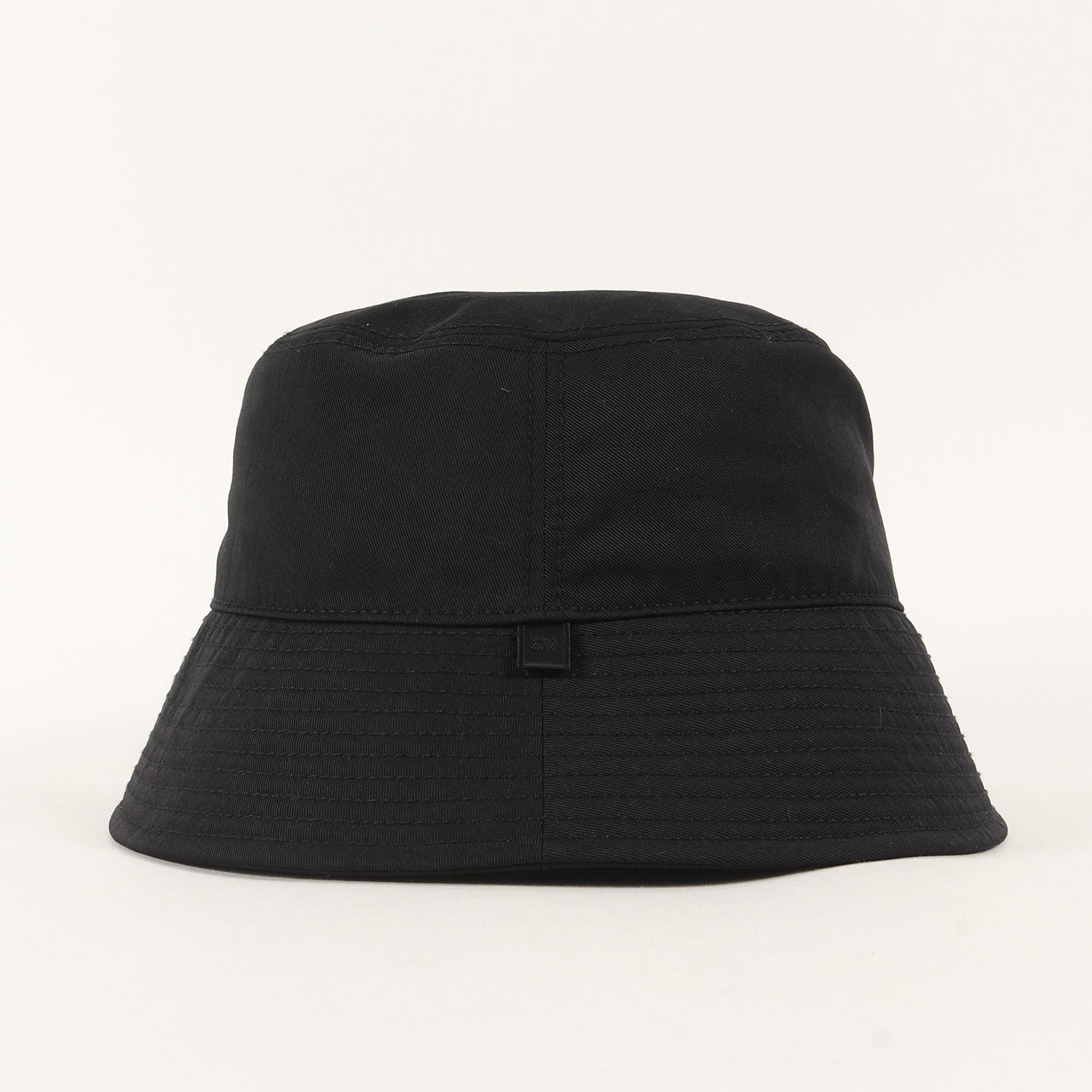 DAIWA PIER39 (ダイワ ピア39) 22AW テック ナイロンツイル バケットハット(TECH BUCKET HAT) –  ブランド古着の通販・買取 | BEEGLE by Boo-Bee