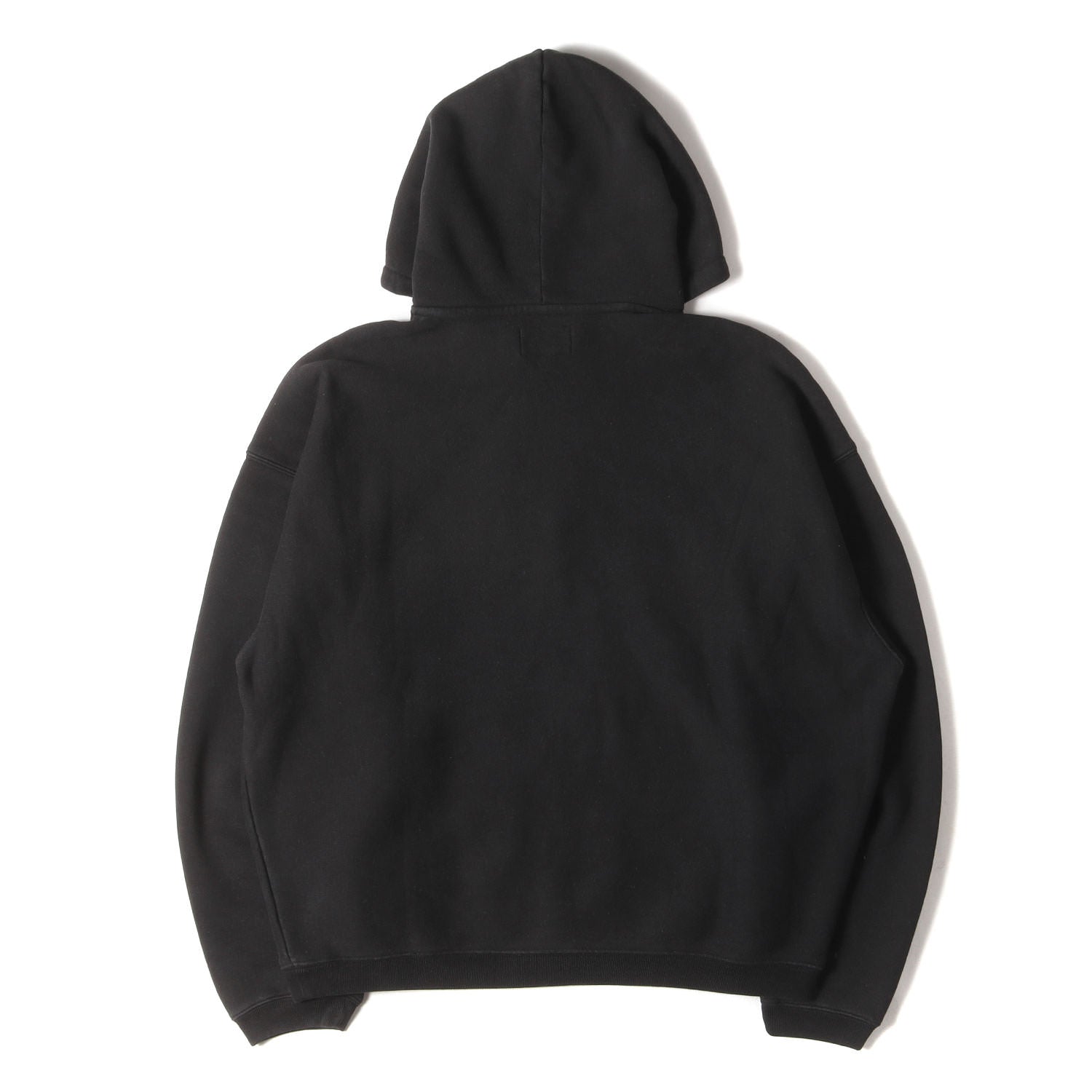 STUSSY (ステューシー) 24SS ガーメントダイ加工 アーチロゴ スウェット パーカー(Embroidered Relaxed Hoodie)  - ブランド古着の通販・買取 | BEEGLE by Boo-Bee