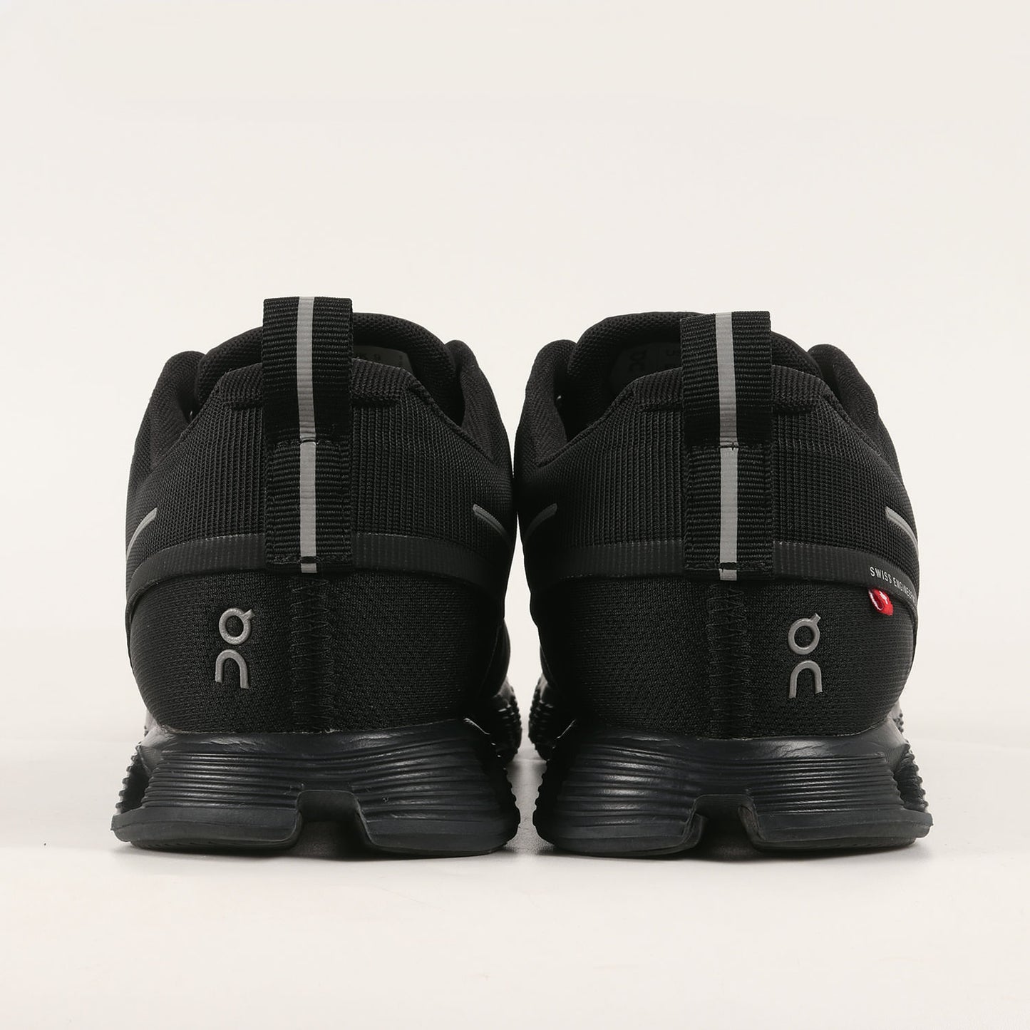 Cloud 5 Waterproof (59.98842)