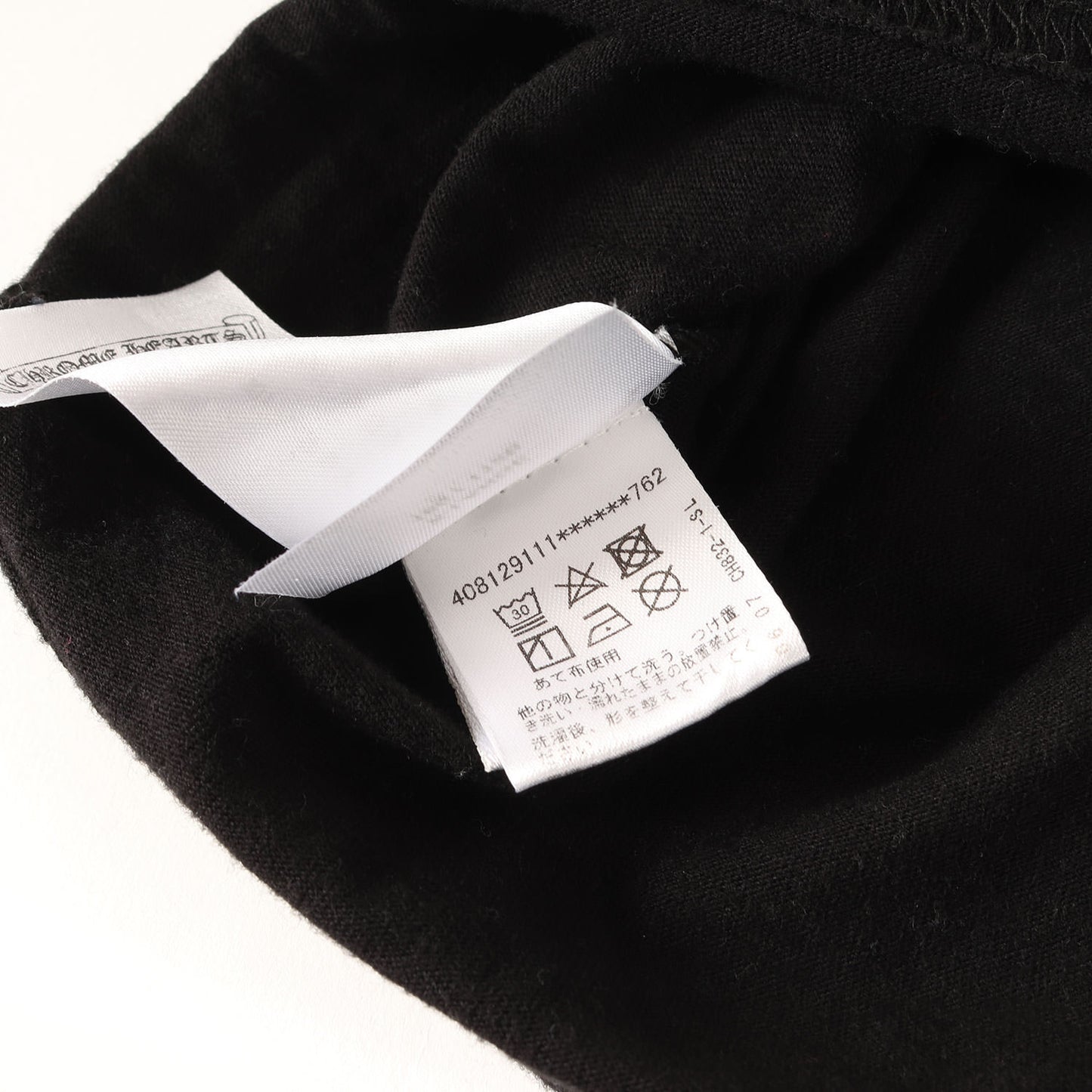 近年モデル スクロールラベル ポケット Tシャツ