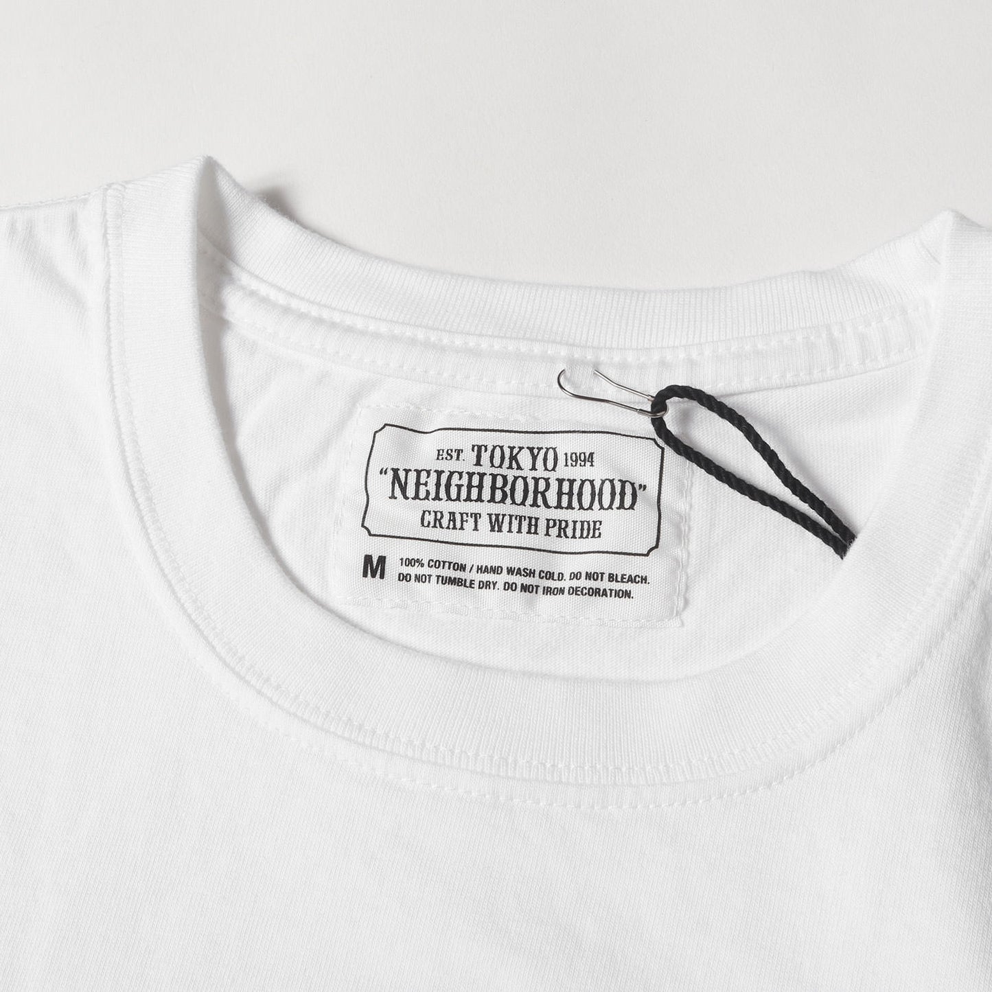 ボトル グラフィック Tシャツ(BOTTLE / C-TEE)