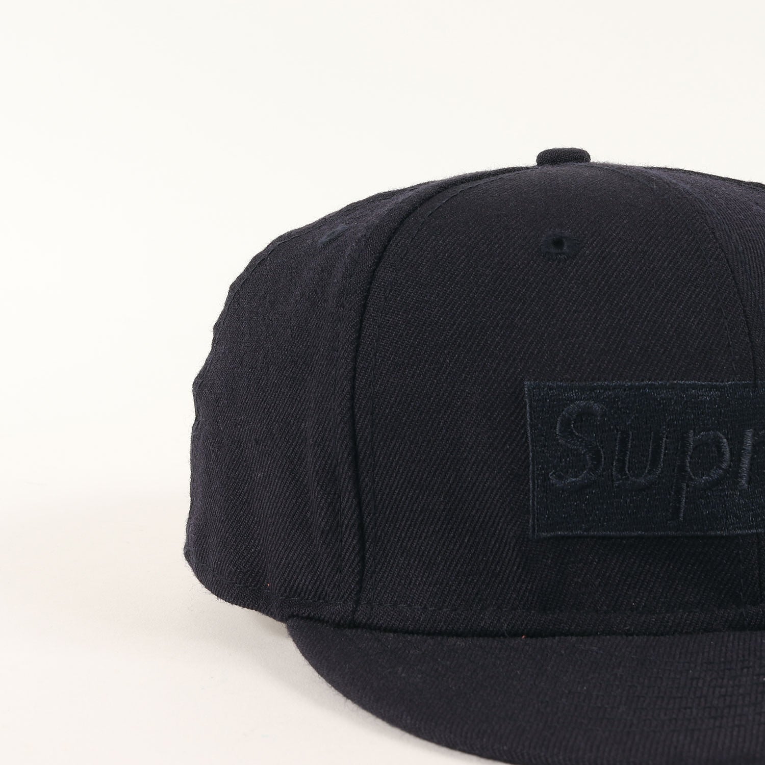 Supreme (シュプリーム) 14AW ×NEW ERA BOXロゴ ベースボールキャップ(Tonal Box Logo New Era) -  ブランド古着の通販・買取 | BEEGLE by Boo-Bee