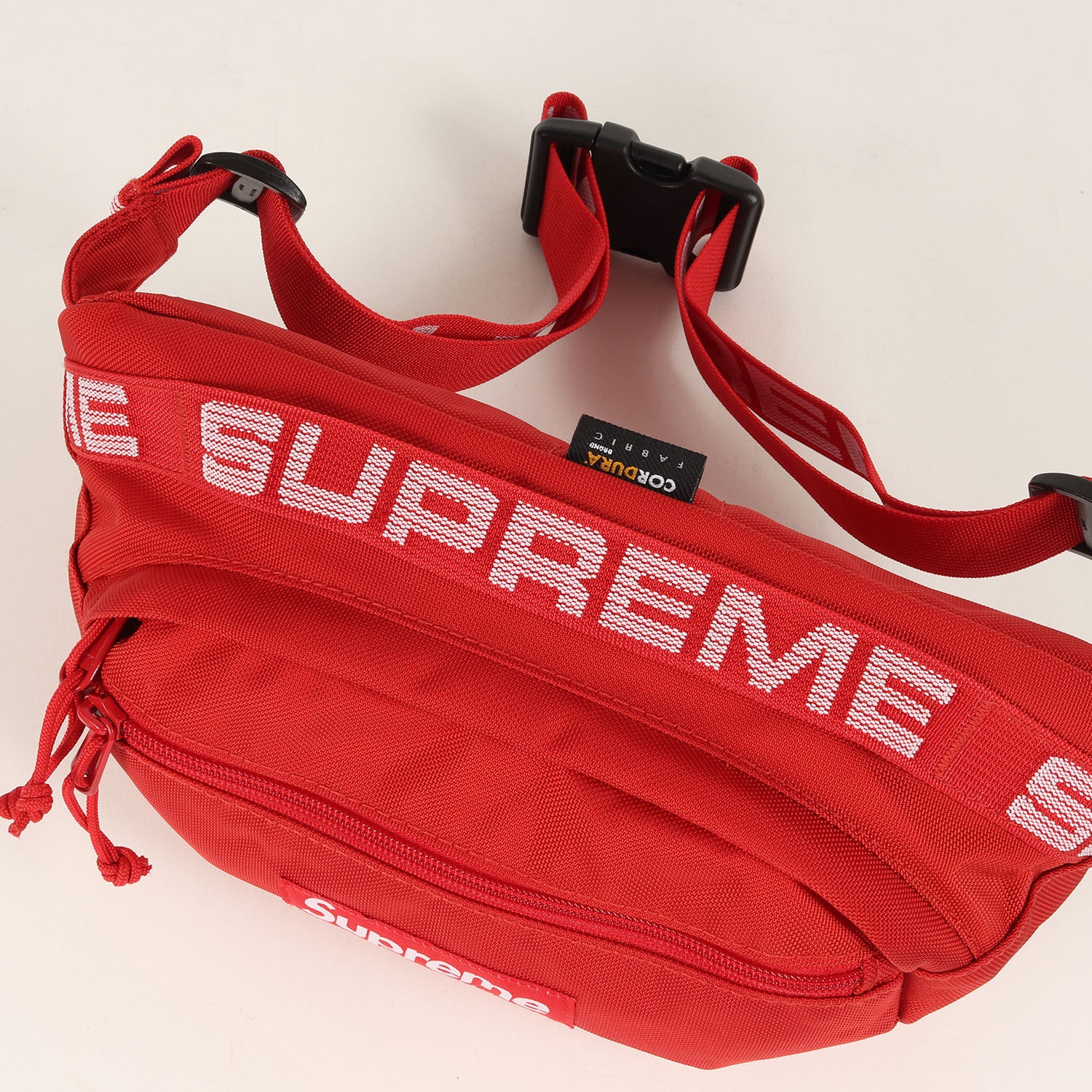 Supreme (シュプリーム) 18SS コーデュラナイロン ウエストバッグ(Waist Bag) - ブランド古着の通販・買取 | BEEGLE  by Boo-Bee