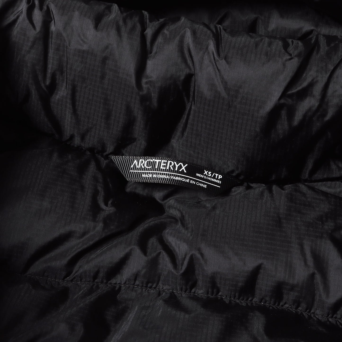 GORE-TEX INFINIUM アルファ パーカ / ダウンジャケット(Alpha Parka / 2023年製)