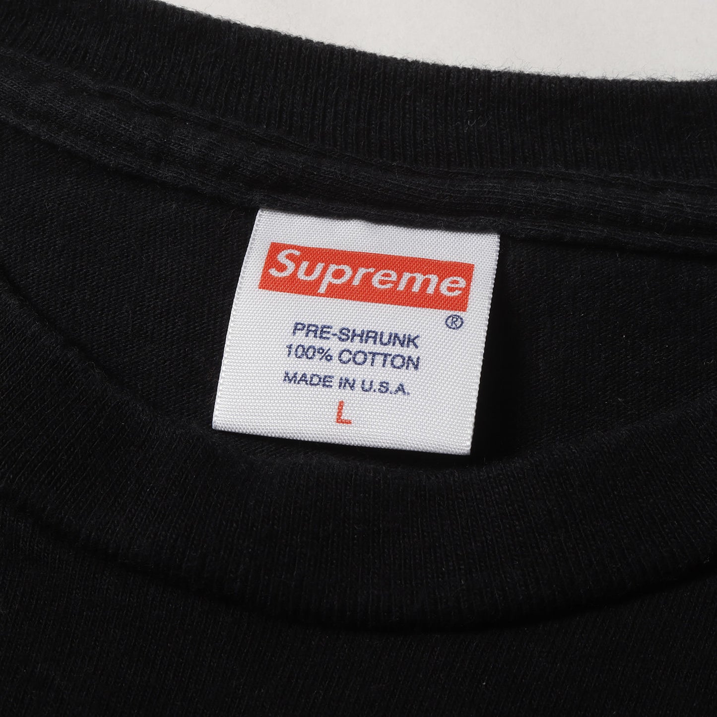 アラビックロゴ クルーネック Tシャツ(Arabic Logo Tee)
