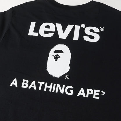 ×Levi's ワッペン付き クルーネック Tシャツ