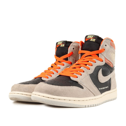 AIR JORDAN 1 RETRO HIGH OG HYPER CRIMSON (555088-018)