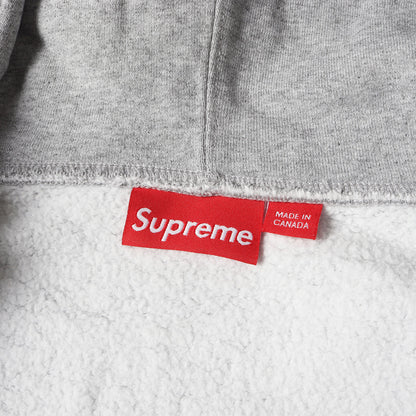 スモールBOXロゴ ジップ スウェットパーカー(Small Box Zip Up Sweatshirt)
