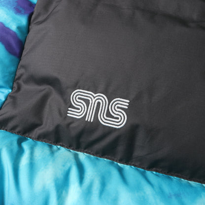 ×SNS Sneakersnstuff タイダイ柄 ヌプシ ダウンジャケット(NUPTSE JACKET)
