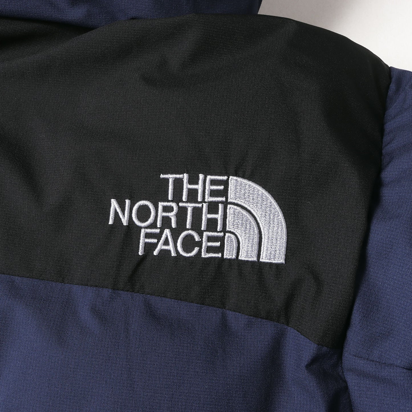 GORE WINDSTOPPER バルトロライト ダウンジャケット(Baltro Light Jacket)