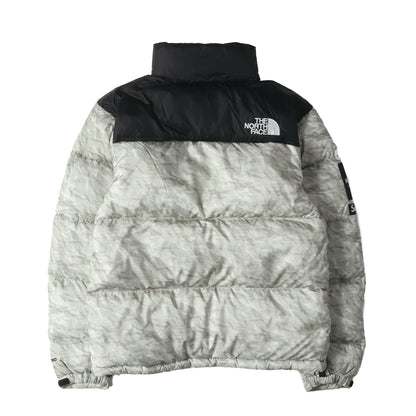 ×THE NORTH FACE ペーパープリント ヌプシ ダウンジャケット(Paper Print Nuptse Jacket)