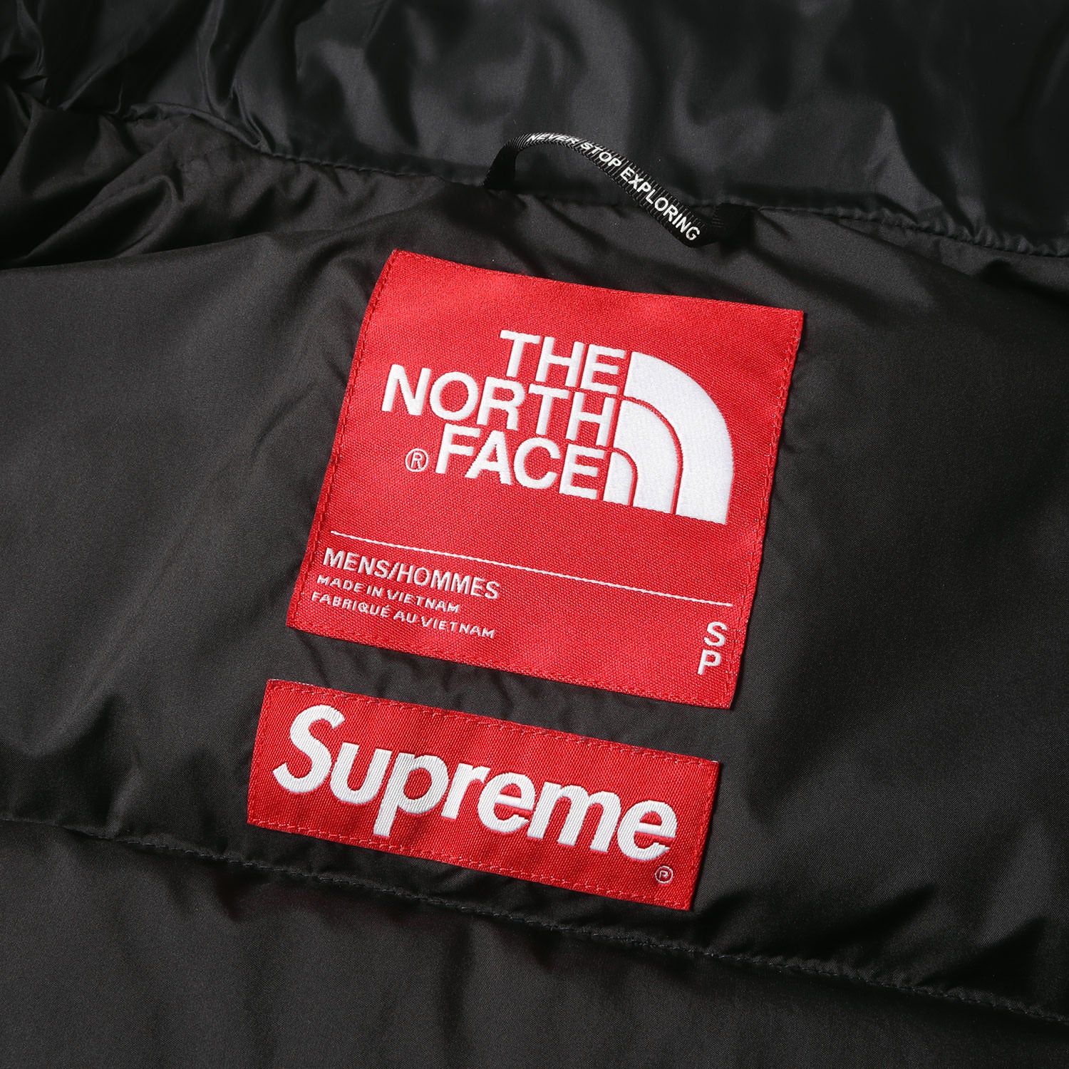 THE NORTH FACE ペーパープリント ヌプシ ダウンジャケット(Paper